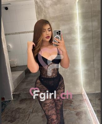 Isabella - Escort en Nyon
