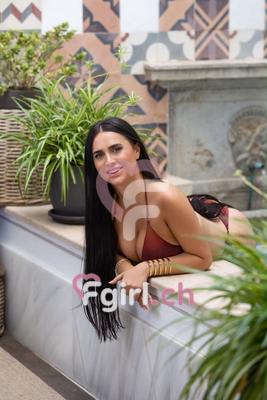 Isabella - Escort in Geneva

