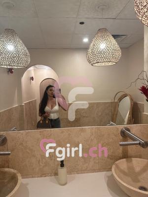 Isabella - Escort in Geneva