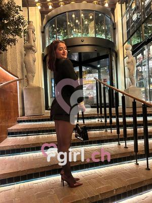 Issa - Escort in Genf
