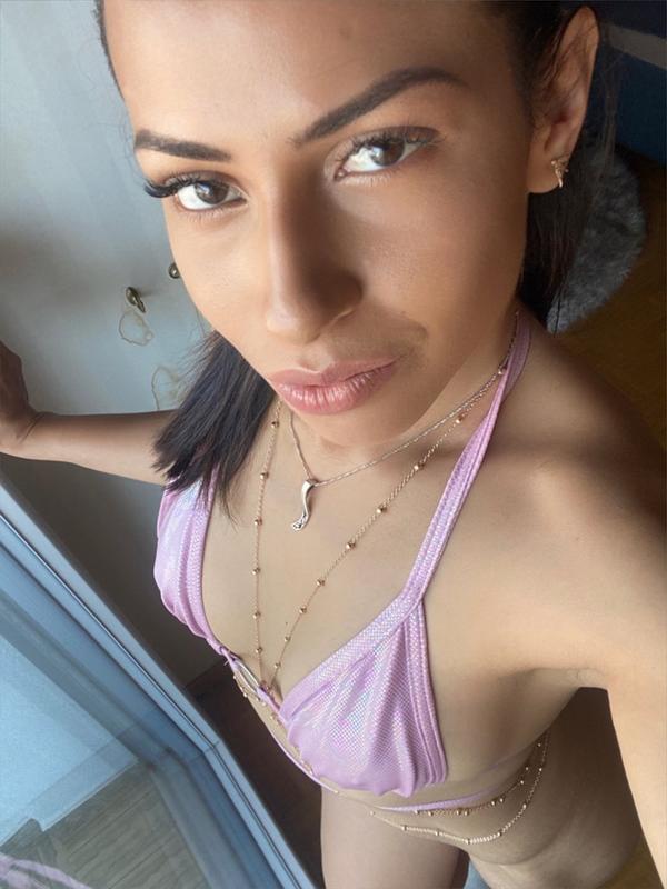 Alaia - Escort in Montreux
