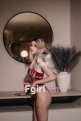 Ivana - Escort à Fribourg
