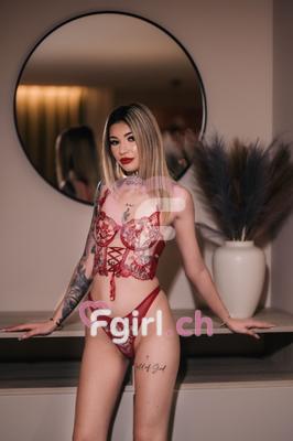 Ivana - Escort à Fribourg
