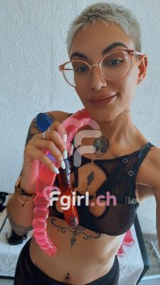 Giselle - Dominatrice BDSM à Lausanne
