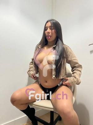 Jade - Escort in Montreux
