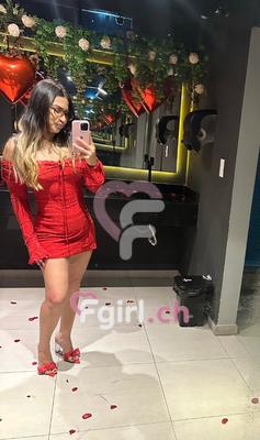 Jade - Escort in Plan-les-Ouates
