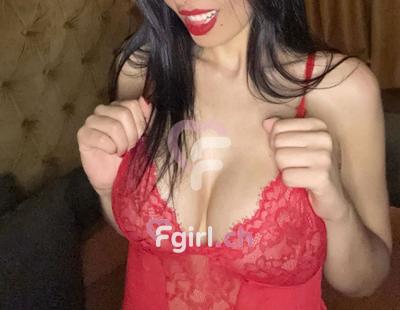 Jade - Escort in Lausanne
