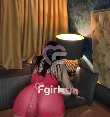 Jade - Escort in Lausanne
