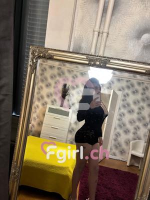 Jade - Escort in Le Locle
