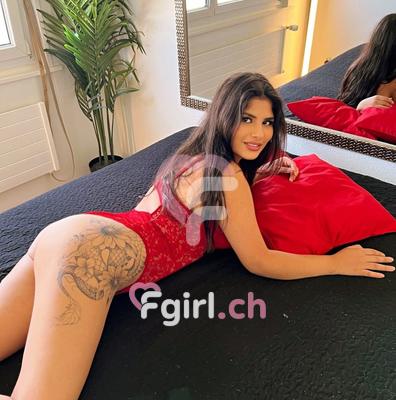 Jade - Escort in Le Locle
