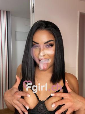 Jade - Escort à Neuchâtel
