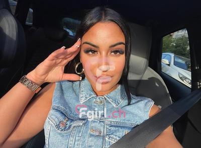 Jade - Escort à Neuchâtel

