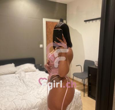 Jade - Escort à Neuchâtel
