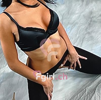 Jade - Escort à Plan-les-Ouates
