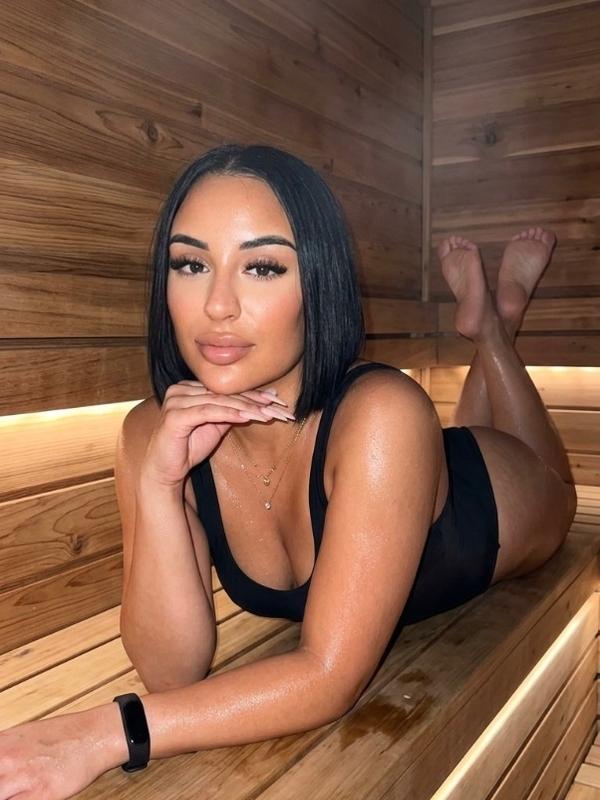 Jade - Escort à Neuchâtel
