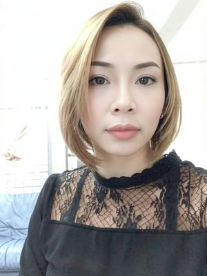 Jasmin - Erotische Masseurin in Genf
