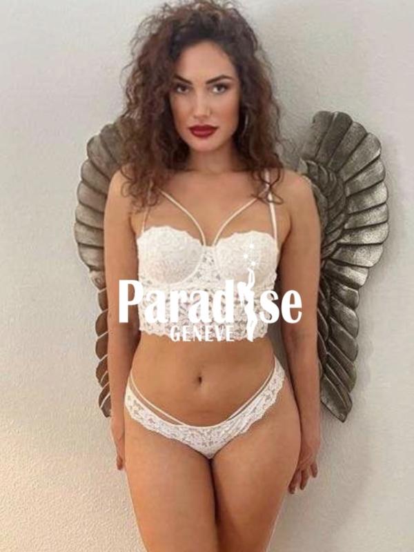Jasmine - Escort à Genève
