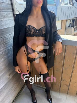 Jasmine - Escort en Genève
