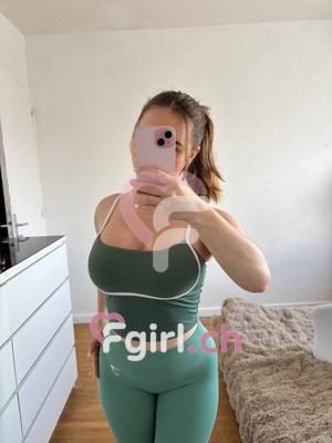 Lou - Escort en Genève

