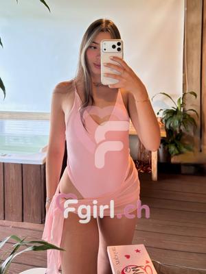 Jena - Escort in Geneva
