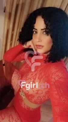 Jenifer - Escort in Aigle
