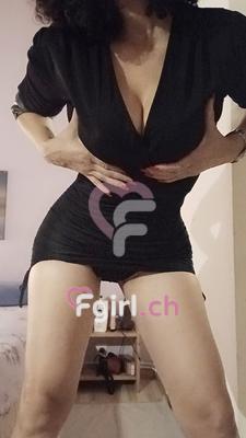 Jenifer - Escort in Aigle
