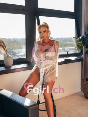 Jennifer Morante - Escort in Genf
