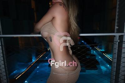 Jennifer - Escort en Bulle
