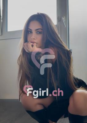 Jennifer - Escort en Bulle

