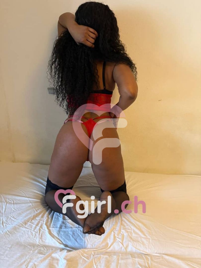 Jessica – Geneva photo 3