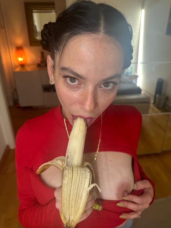 Joana - Escort a Genève
