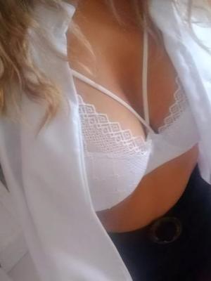 Johana - Escort à Lausanne
