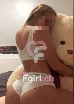 Johana - Erotische Masseurin in Lausanne
