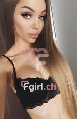 Jolie Lamore - Escort in Geneva