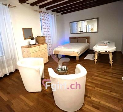 Joly - Erotic masseuse in Lausanne
