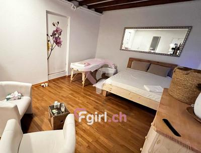 Joly - Erotic masseuse in Lausanne
