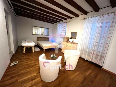 Joly - Erotic masseuse in Lausanne
