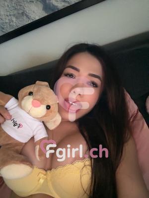 Juanita - Escort in Genf