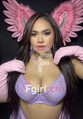Julia - Escort en Genève
