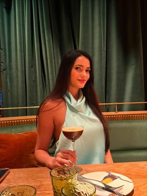 Júlia - Erotic masseuse in Fribourg
