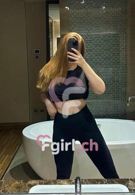 Julia - Escort à Vevey
