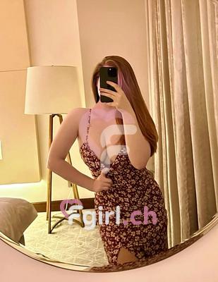 Julia - Escort à Vevey
