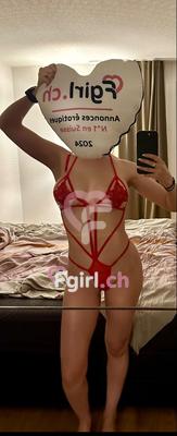 Julia - Telefono sesso e video a Lausanne