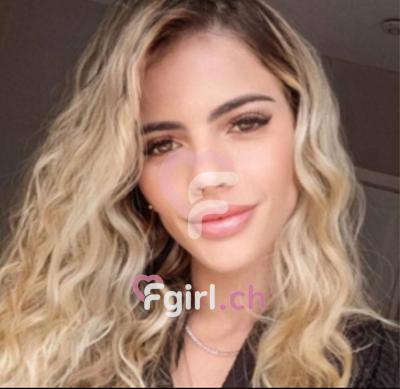 Julia - Escort à Lausanne