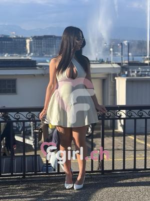 Julia - Téléphone rose & Vidéo chat à Genève
