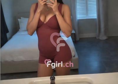 Julia - Escort in Cornavin
