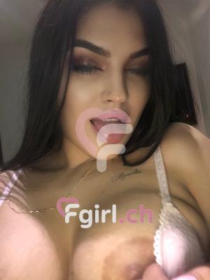 Juliana - Escort in Conthey