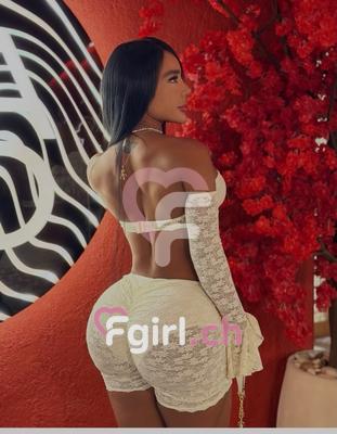 Juliana - Escort in Montreux
