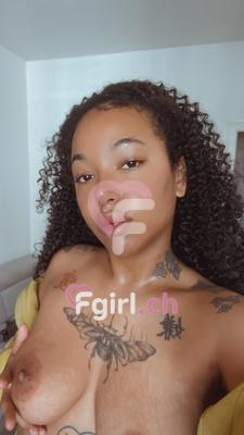 Julie - Escort en Neuchâtel