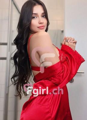 Julie - Escort in Lausanne

